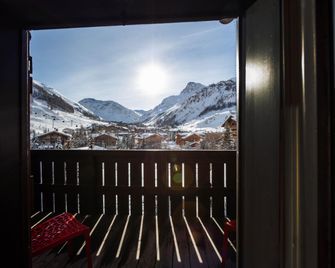La Savoyarde - Val-d'Isere - Balcony