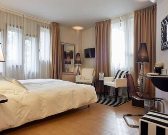 Residenza Ca' Degli Enzi - Verona - Yatak Odası