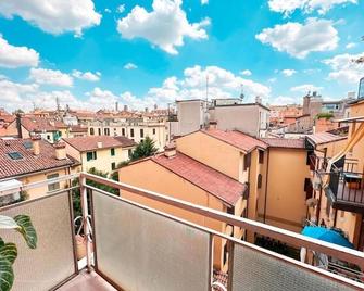 Nuovo Hotel del Porto - Bologna - Balkon