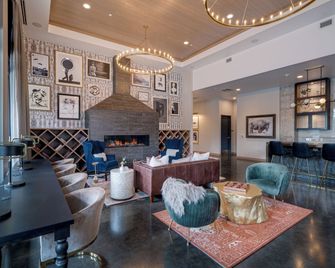 Sable 301 - Studio - Minneapolis - Lounge