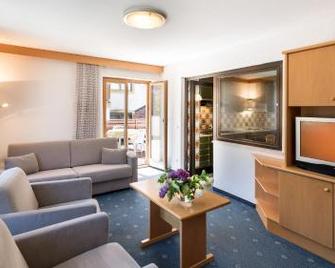 Apartm. & Bb Ferienidylle Gstrein - Rablà - Huiskamer