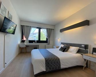 Savoie Hotel - Saint-Julien-en-Genevois - Schlafzimmer