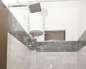 Rising Shemesh Home Stay - Удайпур