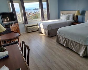 Carolyn Beach Inn - Thessalon - Habitación