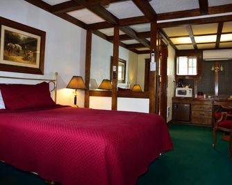 سيكوم ويست إن - سقيم - غرفة نوم