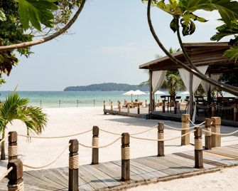 La Passion by Achariyak - Koh Rong Sanloem - Plage