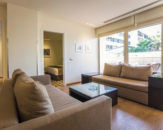 Hotel Cavalier - Beirut - Stue