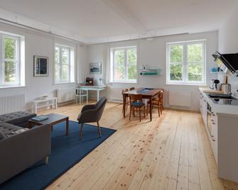 Künstlerhaus - Niebüll - Wohnzimmer
