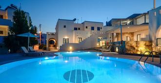 法蘭西斯卡酒店 - 納克索斯島 - 阿吉歐斯普洛科皮歐斯 - 游泳池