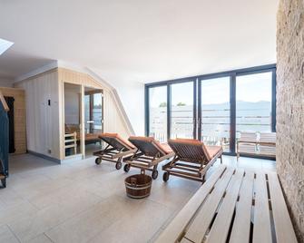 Hotel Bayerischer Hof - Prien am Chiemsee - Living room