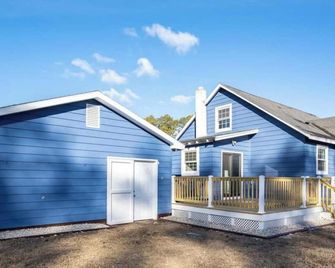 Charming 3-bedroom house with AC in cozy Crisfield - Crisfield - Edificio