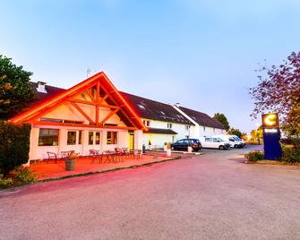 Comfort Hotel Amiens Nord - Amiens - Building