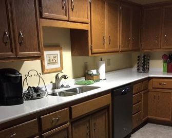 Baileys Harbor Condo, Door County - Baileys Harbor - Кухня