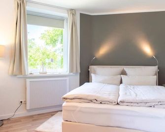 Vacation apartment Die Hanse 14 Scharbeutz - Blunk - Schlafzimmer