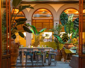 25hours Hotel Piazza San Paolino - Florence - Restaurant