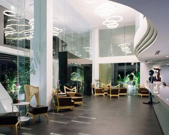 The Xtreme Suites - Bangkok - Lobby