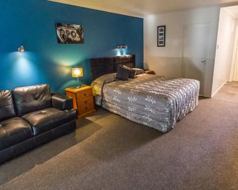 托馬斯 3A 庭院汽車旅館 - 奧瑪魯 - 奧瑪魯