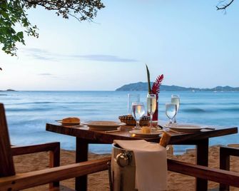 Capitán Suizo Beachfront Boutique Hotel - Tamarindo