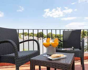 Hostal Talamanca - Cala d'Or - Balkong