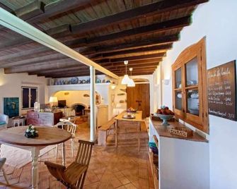 Casa da Tia Amalia - Mértola - Eetruimte