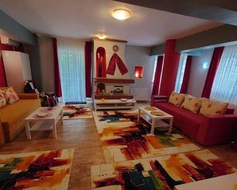 Andreea's Apartments-Old Town - Bucarest - Sala de estar