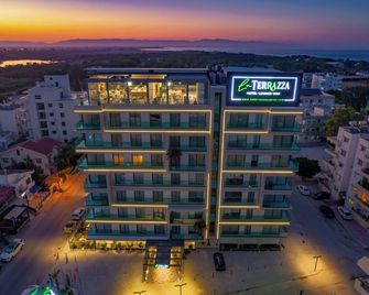 La Terrazza Hotel - Famagusta - Building