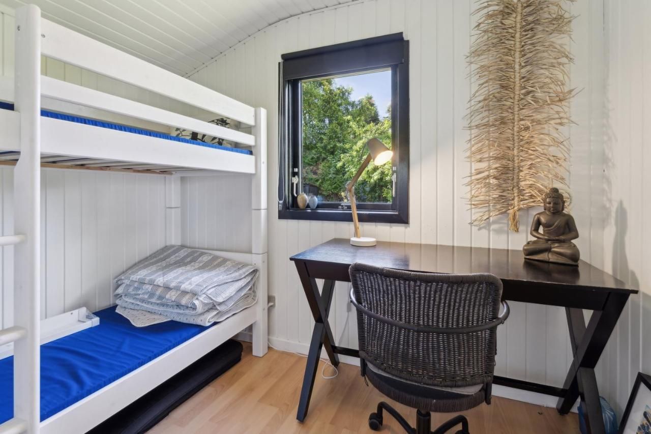 Cottage With Fjord View in Lovely Veller – Skibby