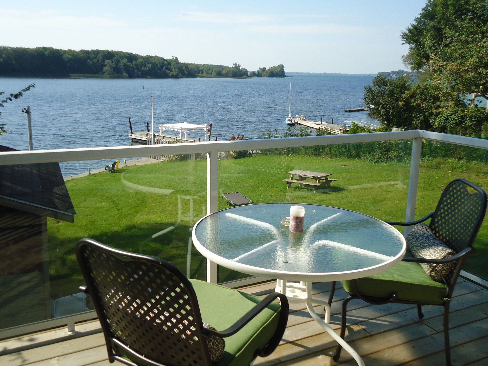 Bayside Inn & Waterfront Suites - Kingston - Balkon