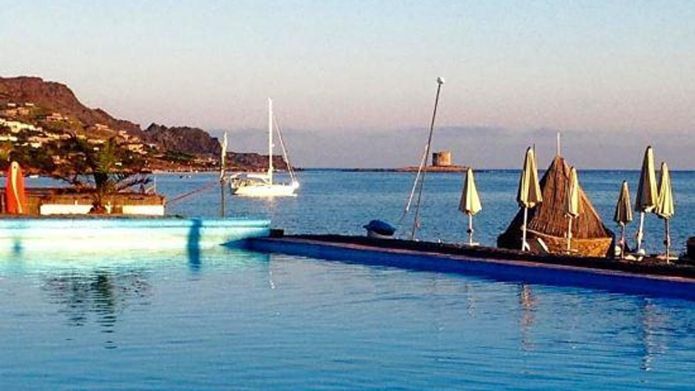 Cala Rosa Club Hotel