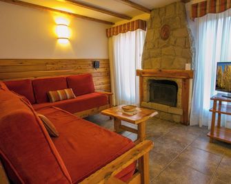 Huinid Bustillo Cabañas - San Carlos De Bariloche - Oturma odası