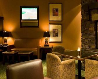Peaks Hotel and Suites - Banff - Lounge