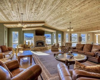Mountain Views Retreat - Del Norte - Lounge