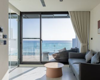 Kenting Sea Wall 130 - Kenting - Sala de estar