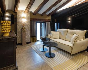 5 Sentidos - Suites de Lujo - Tudela - Stue