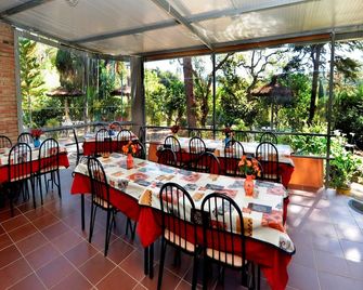 Hostal Magnolia - Gerona - Restaurante