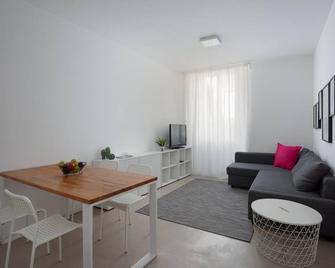 Residence Orti 18 by Wonderful Italy - Salò - Living room