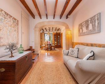 Finca Can Hostalet - Santanyí - Living room