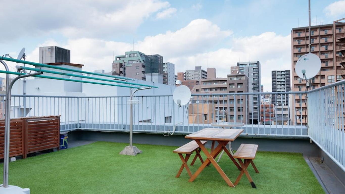 J-Hoppers Hiroshima Guesthouse