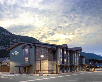Microtel Inn & Suites by Wyndham Georgetown Lake - Georgetown - Edificio