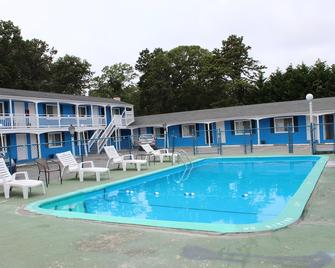 Oceanside motel - Dennis Port - Pool