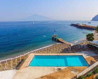 Hotel Le Axidie, BW Signature Collection - Vico Equense - Piscina