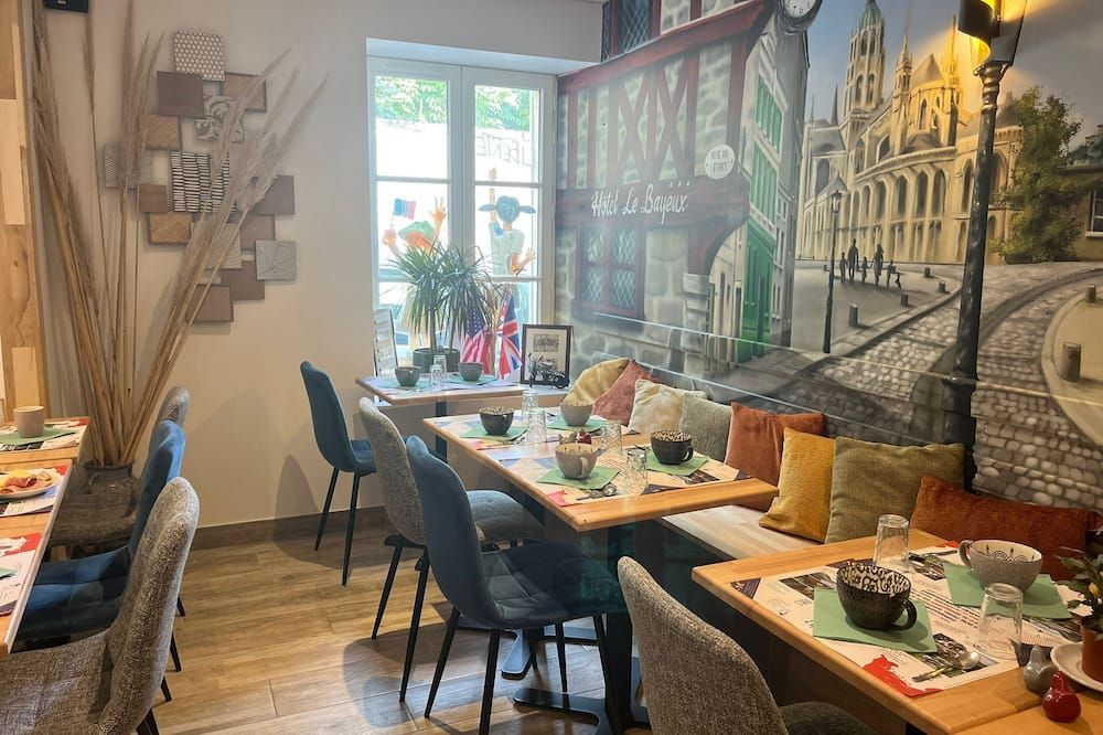 Hôtel Le Bayeux - באיואו - מסעדה