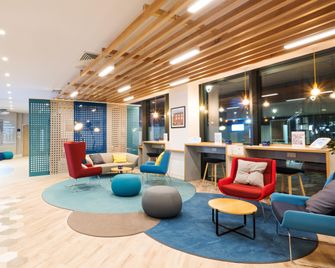 Holiday Inn Express Stockport By IHG - Stockport - Gebäude