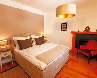 B&B Echternacher Hof - Kinheim - Habitación