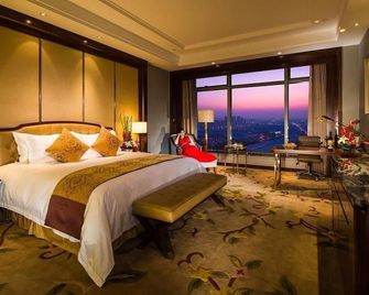 New Century Grand Hotel Haiyan Haili - Jiaxing - Bedroom