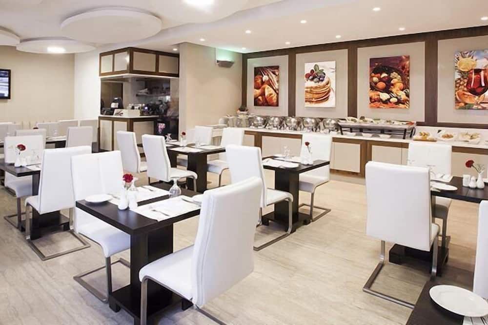 Al Sarab Hotel - Dubai - Restaurant