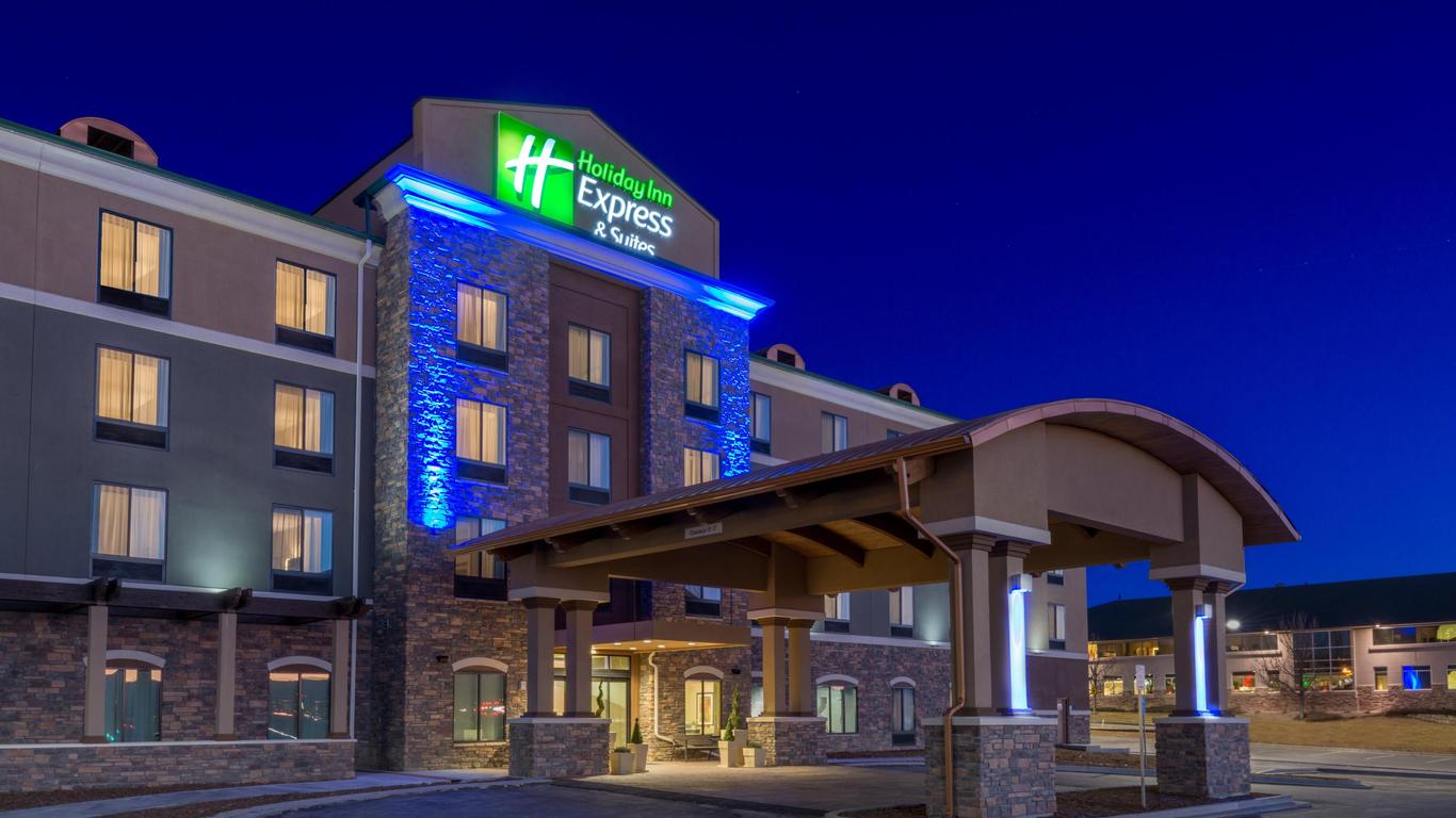 Holiday Inn Express & Suites Denver South - Castle Rock By IHG