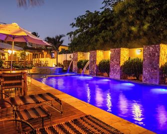 ポサダ カルカラ - ジジオカデジェリコアコアラ - プール