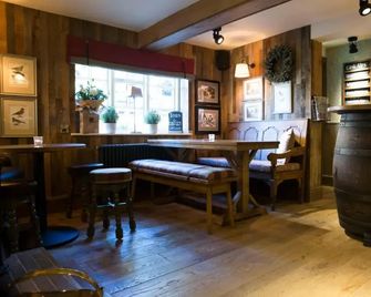 Red Lion Inn - Oakmere - Bar