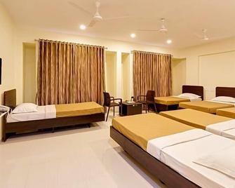 Galaxy Inn - Kolhapur - Habitación